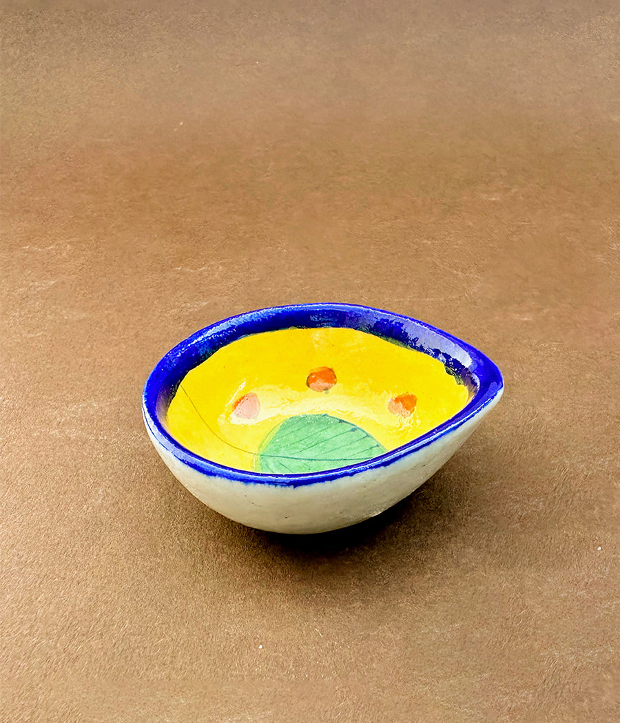 Blue Pottery Leaf Design yellow Diya - Set of 6