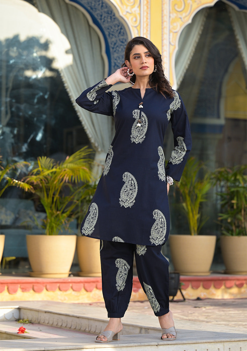 PAISLEY HANDBLOCK WITH CUFFED HEM PANT SET