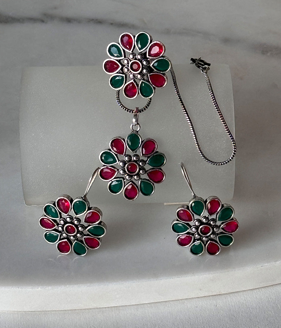 Crimson & Ivy Blossom Pendant Set