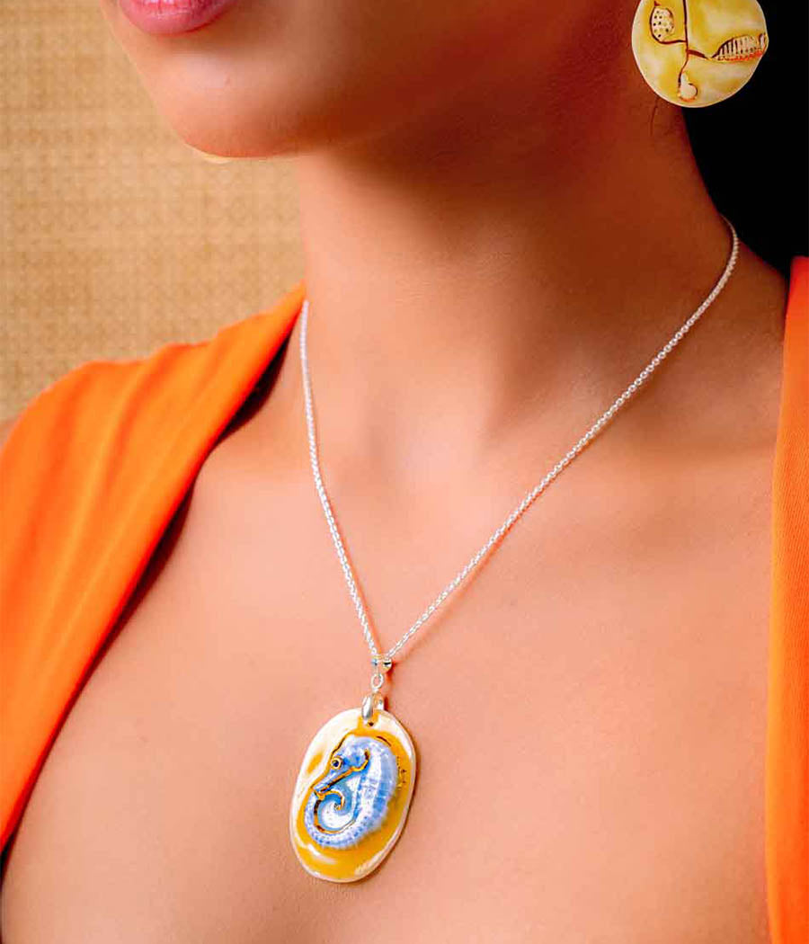 Sunlit Wave Earring and Pendant Set