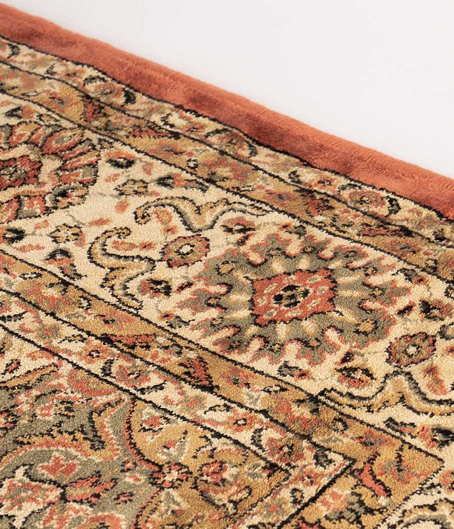 Jeita Grotto Silk Carpet