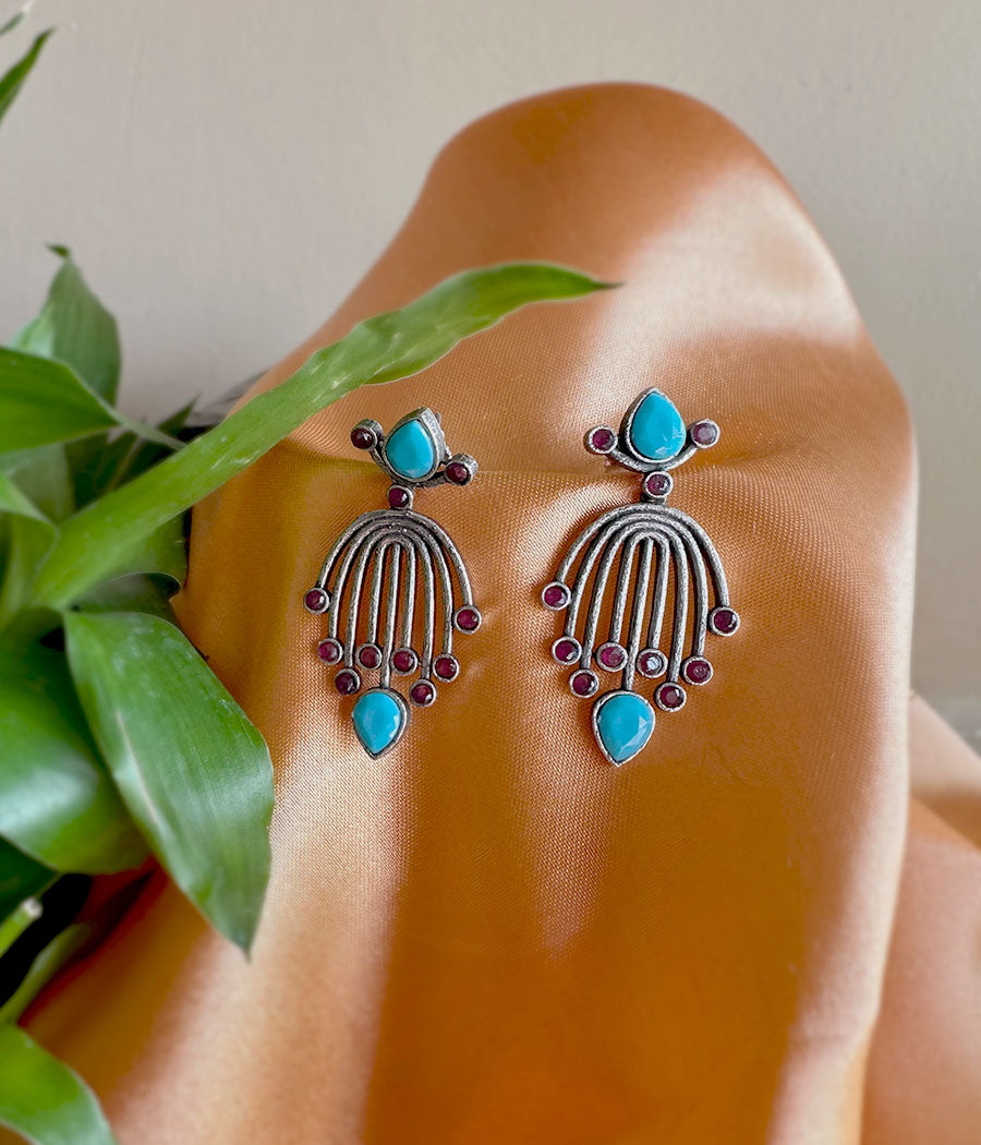 CYAN FROST RADIANCE STUDS
