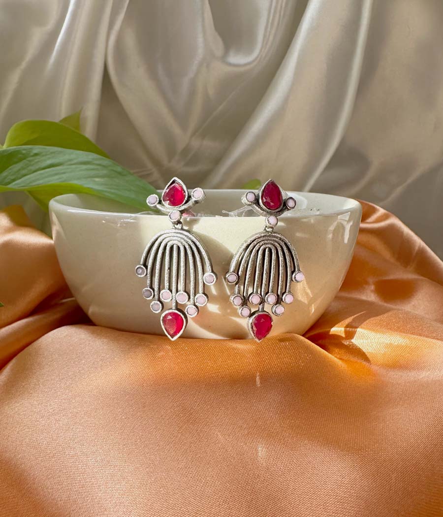 RED FROST RADIANCE STUDS