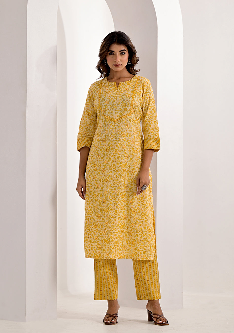 Lemon  Floral Printed Kurta Pant Set