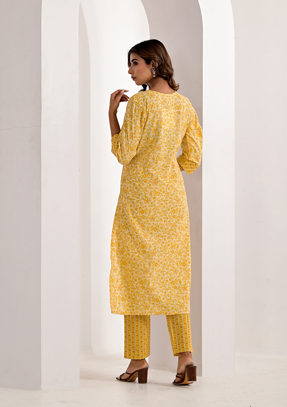 Lemon  Floral Printed Kurta Pant Set