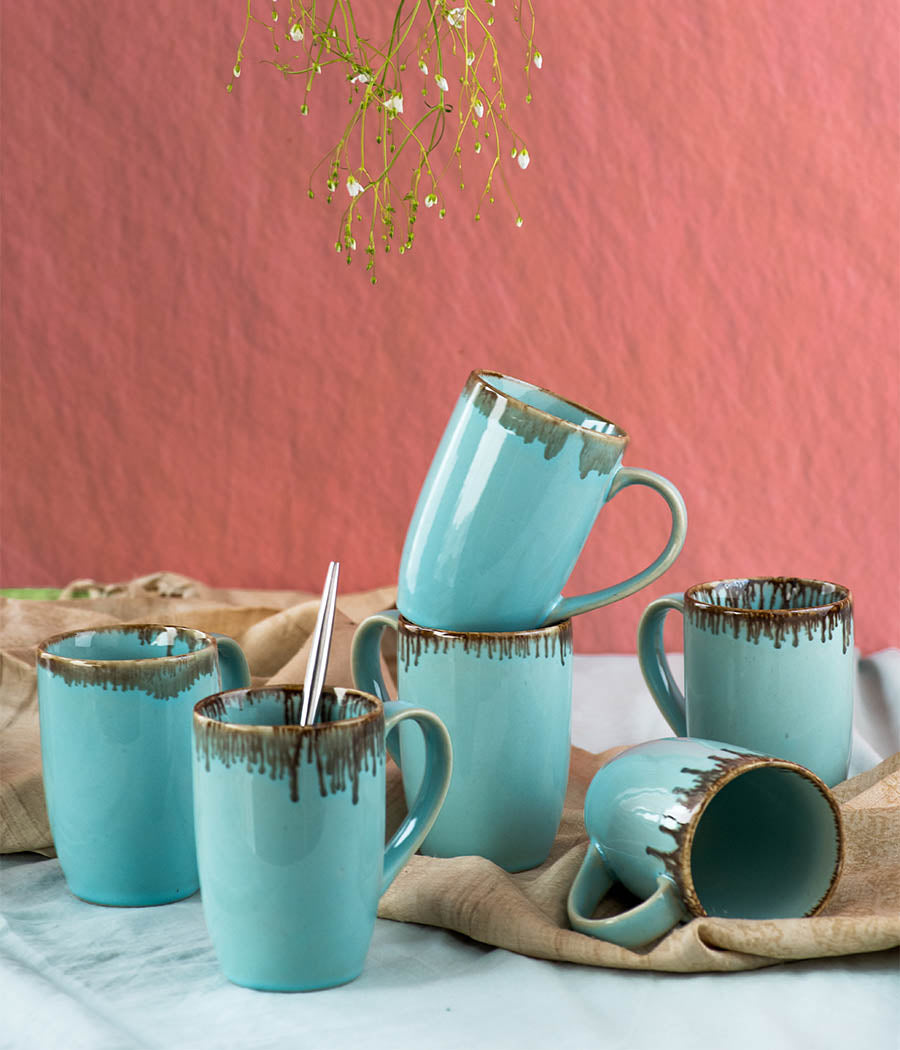 Baby Blue Macaw Ceramic Mugs Set