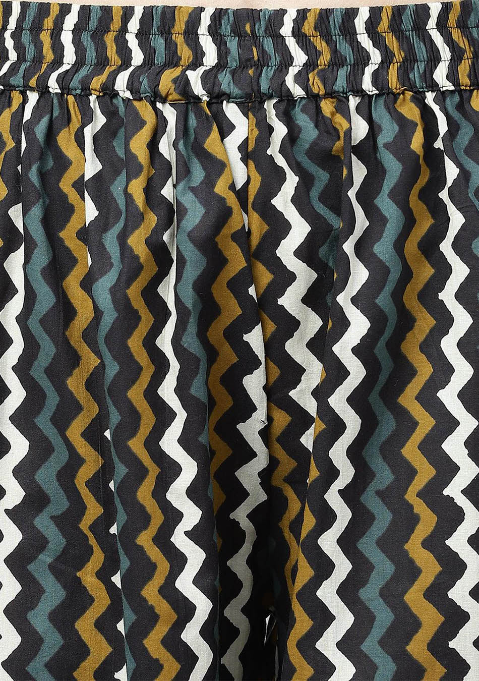 Black Printed Cotton Straight Kurta Hem Cuffed Pant Set