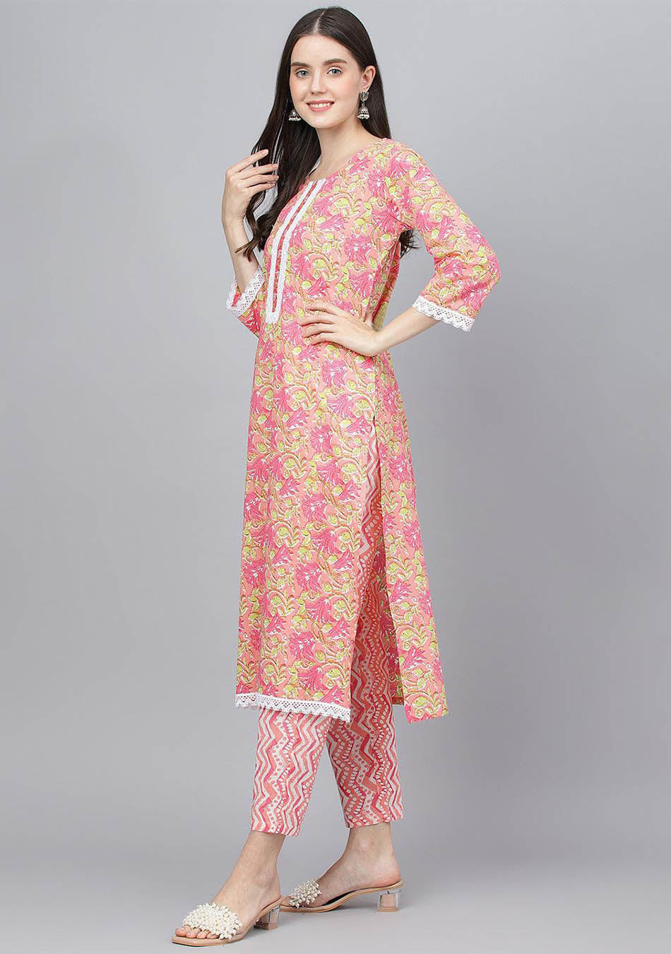 Peach Floral Printed Kurta Pant set With Dupatta