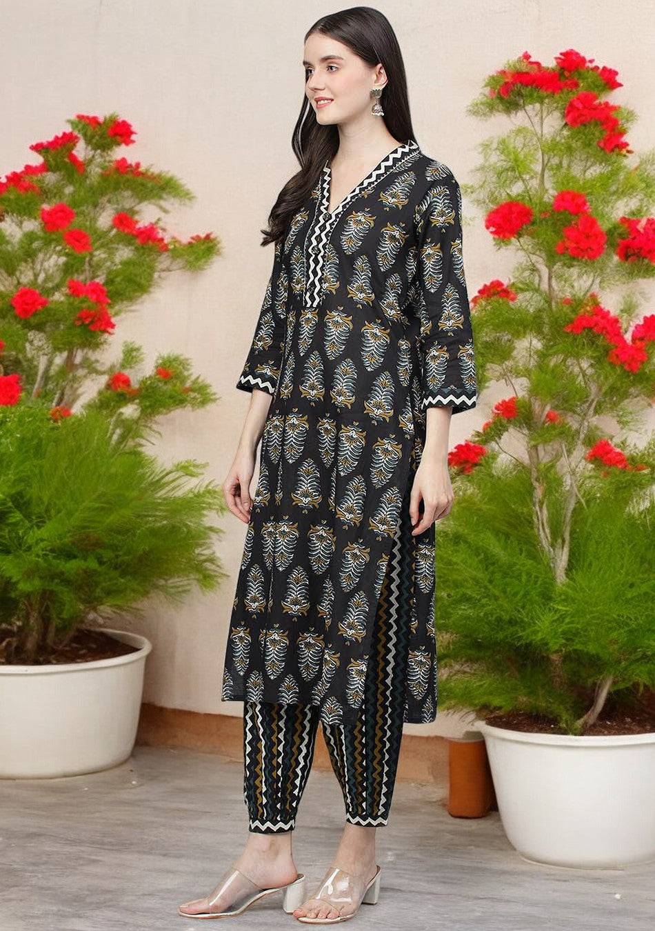 Black Printed Cotton Straight Kurta Hem Cuffed Pant Set