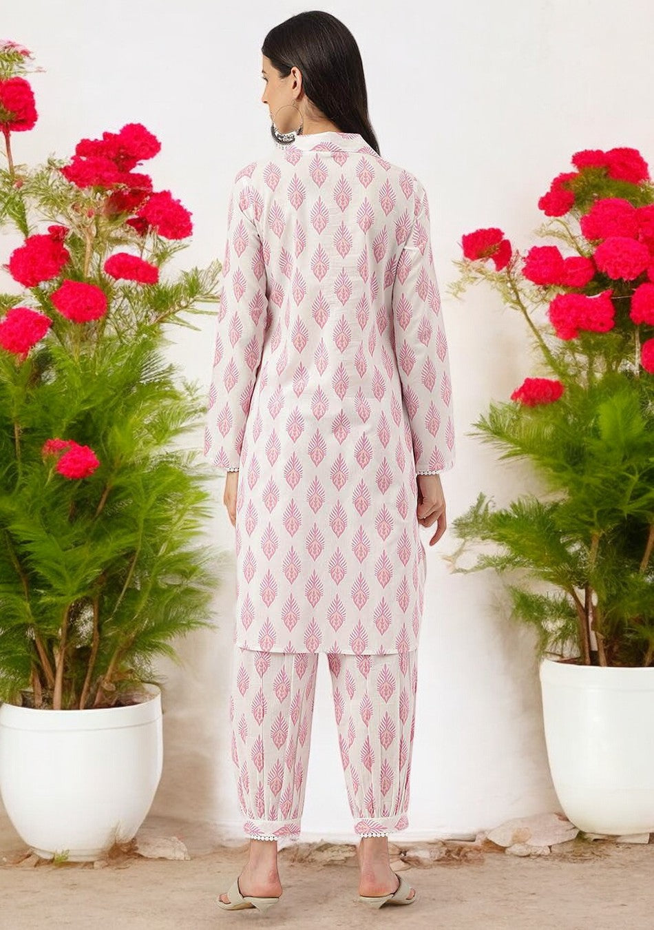 White Cotton Straight Kurta Hem Cuffed Pant set