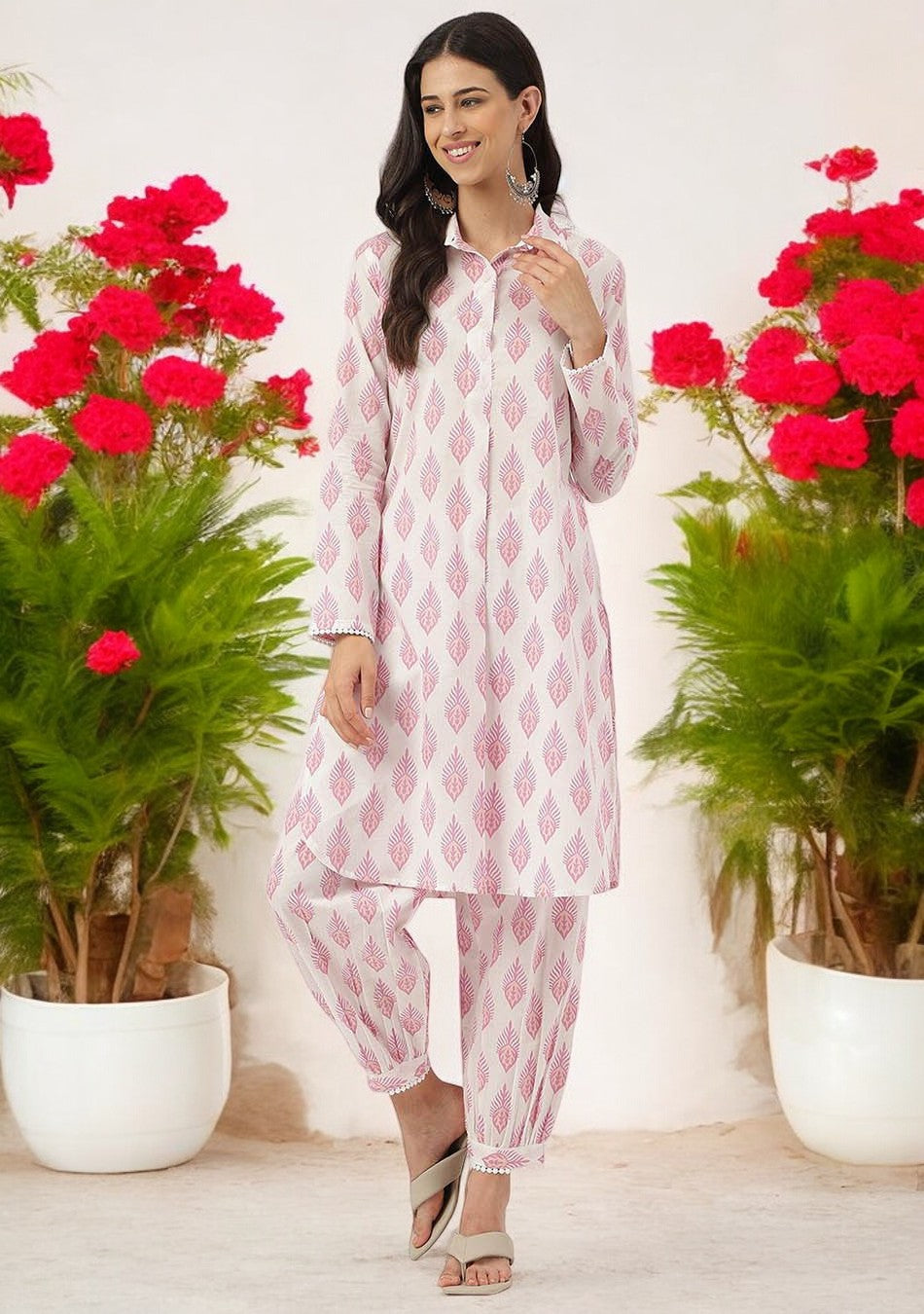 White Cotton Straight Kurta Hem Cuffed Pant set