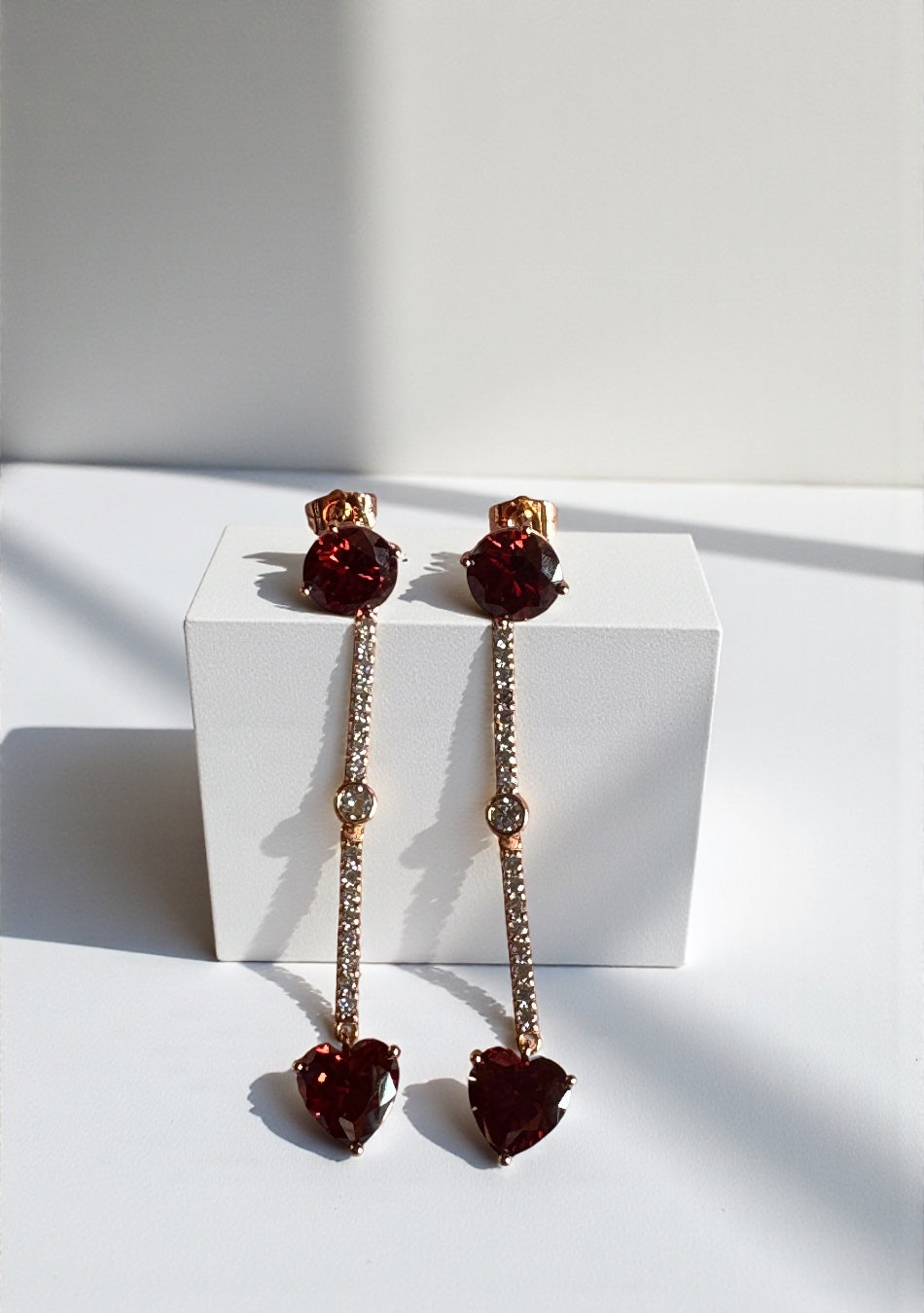 Scarlet Hearts Dazzle Drops