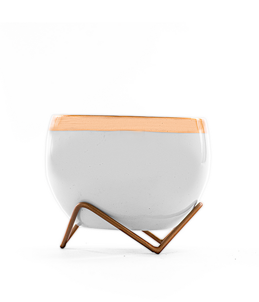 Ivory Pot with Zigzag Stand