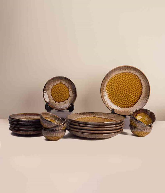 Mustard Fields Dinnerset - Set Of 14