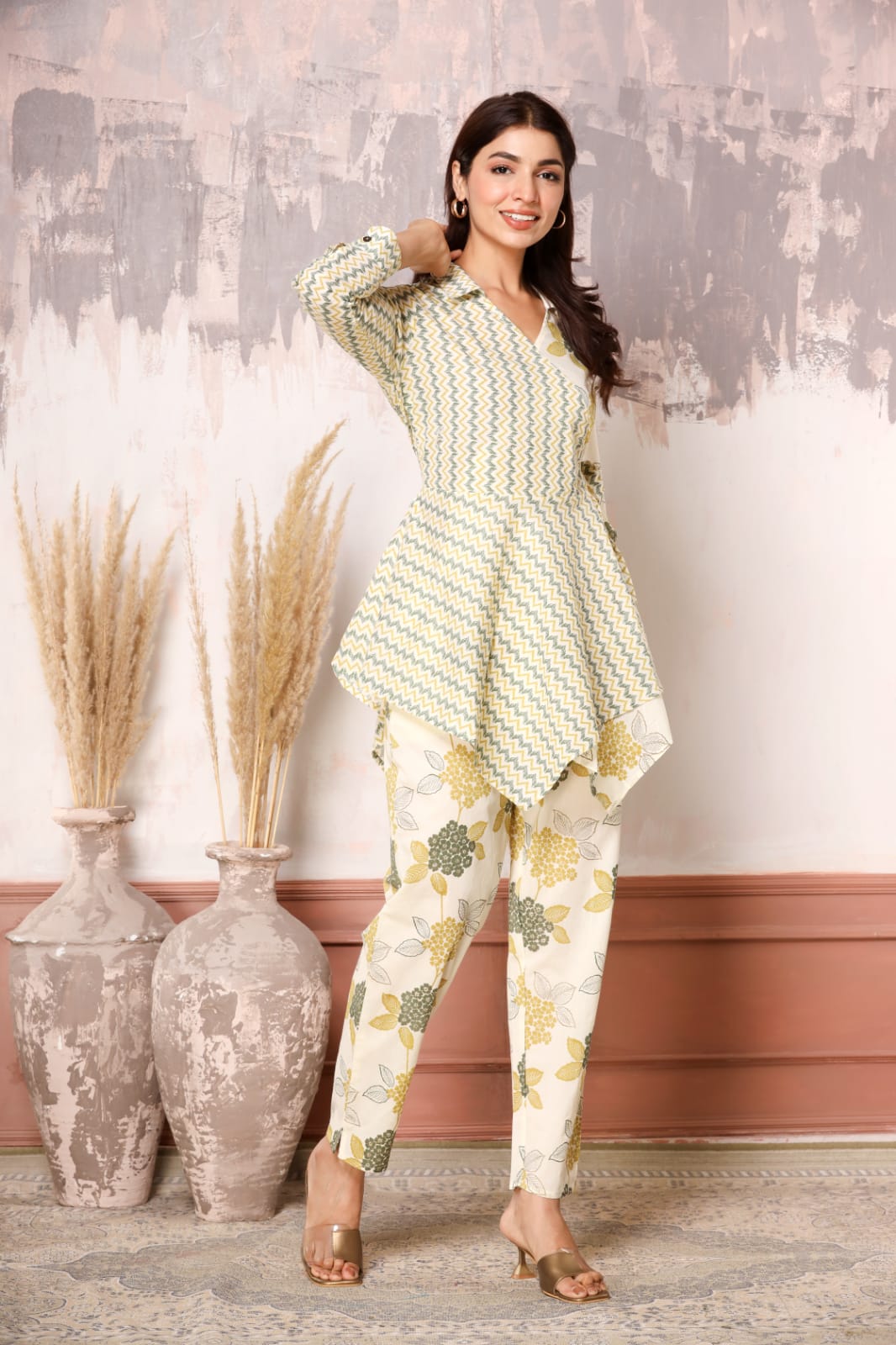 Zig Zag Floral Mustard & White Kurta and Pants