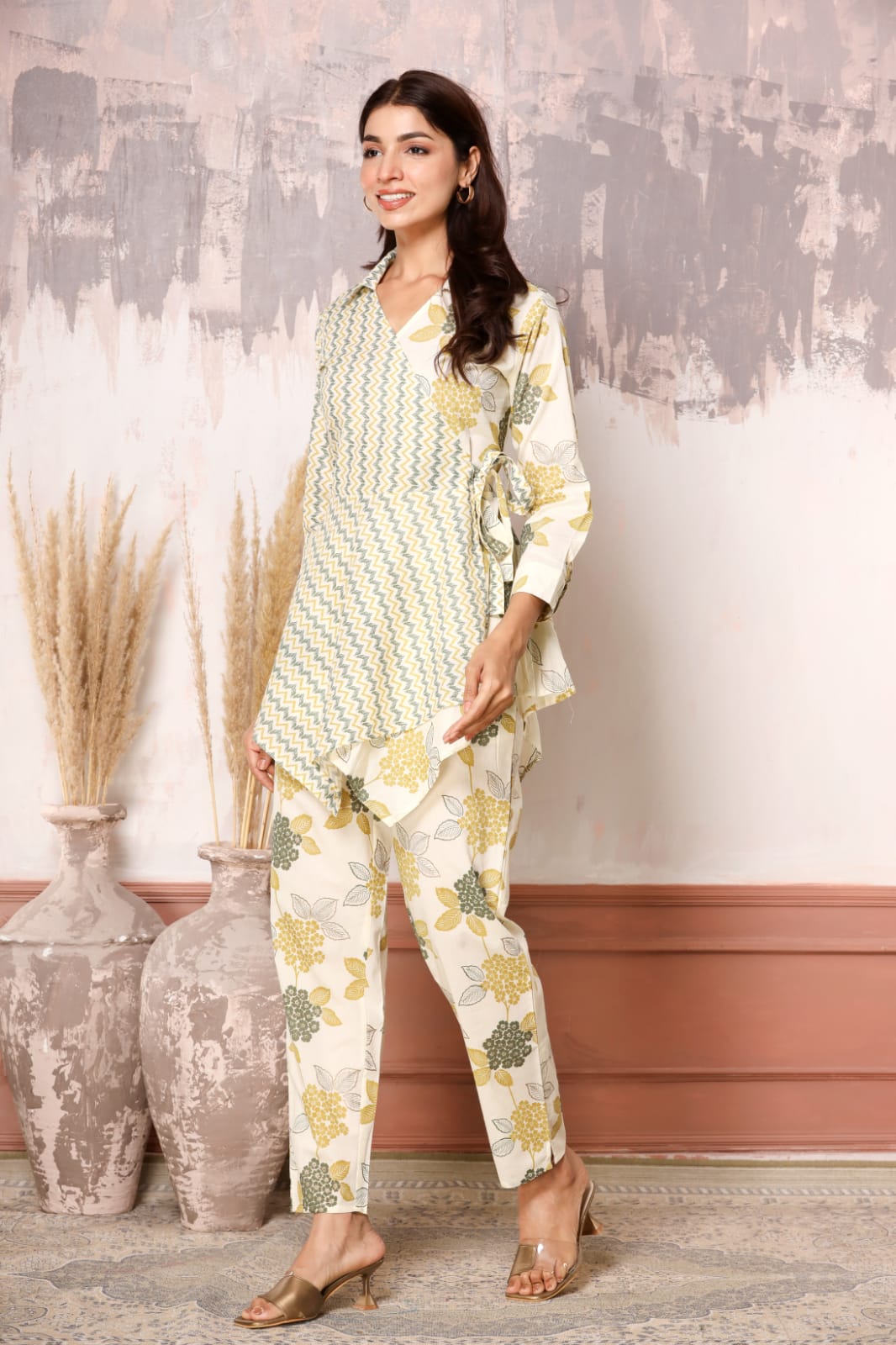 Zig Zag Floral Mustard & White Kurta and Pants