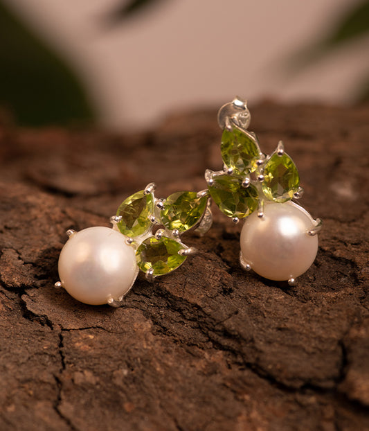 Leaf Cut Peridot & Pearl Silver Earrings