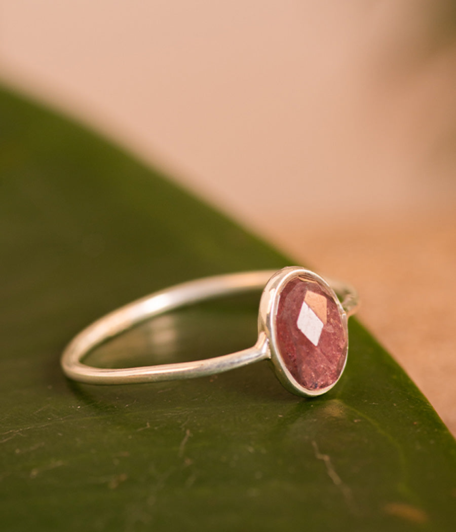 925 Sterling Silver Pink Tourmaline Finger Ring