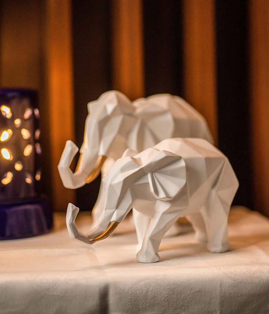 Set of White Elephant Showpiece