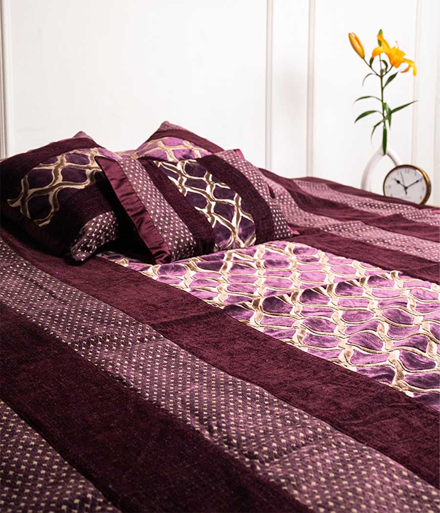 Lush Silk Bedcover