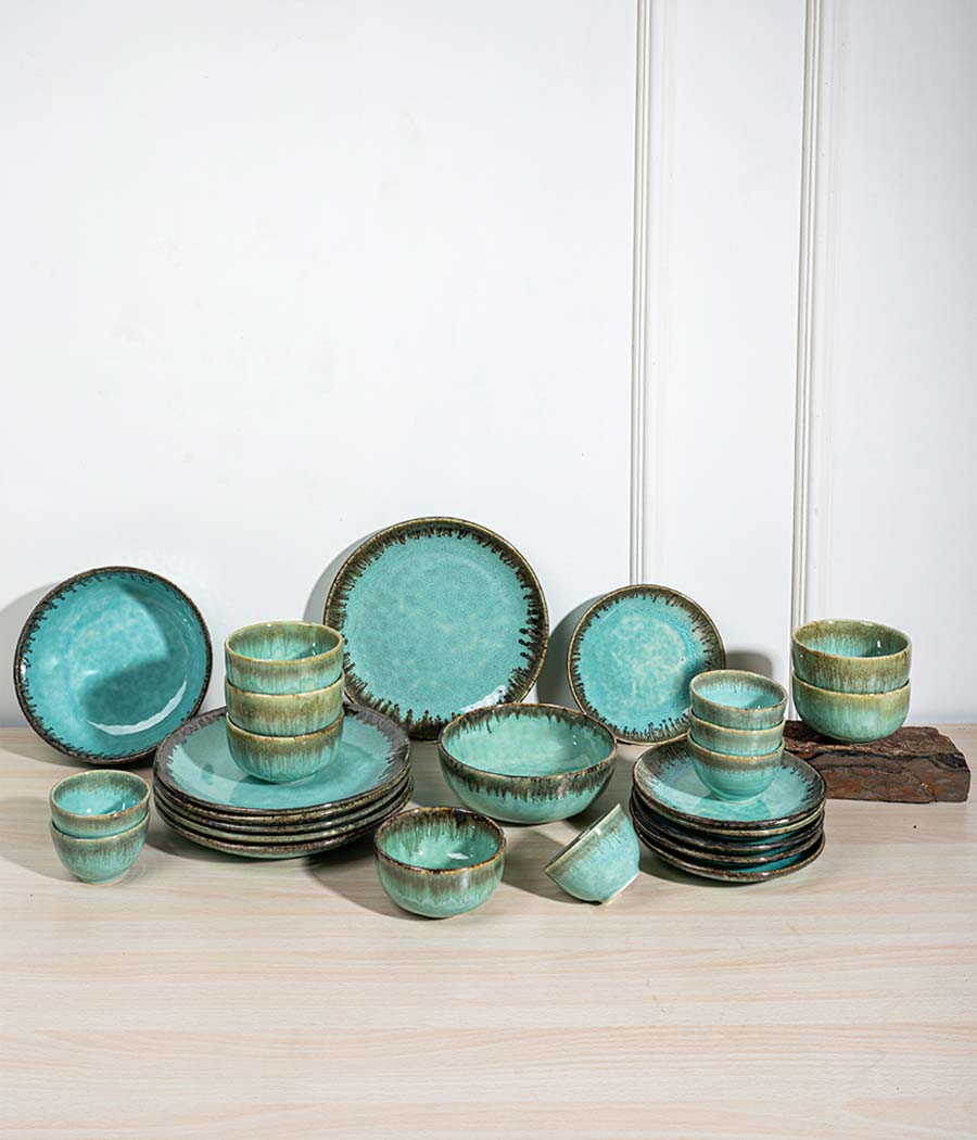 Aquamarine Seaweed Dinnerset - Set of 26