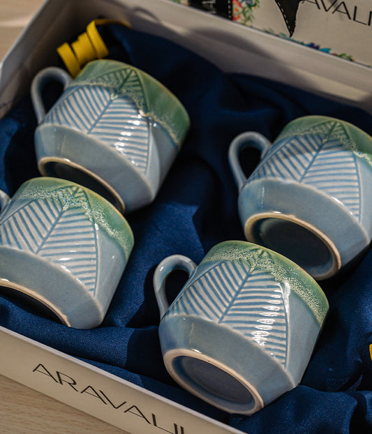 White Crowned Parrot Mugs - Set of 4 Gift Box
