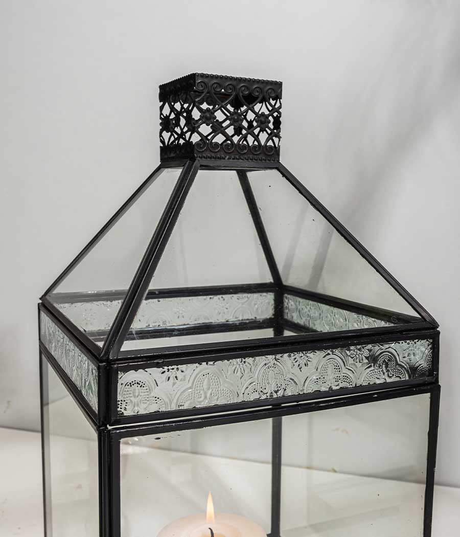Dakota Lantern