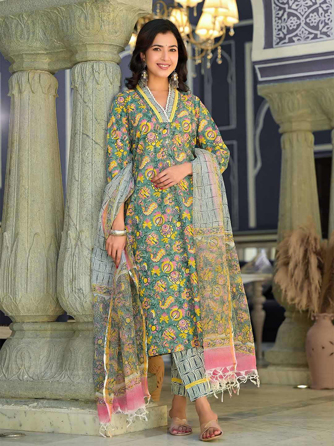 Evergreen Elegance Suit Set with Kota Dupatta