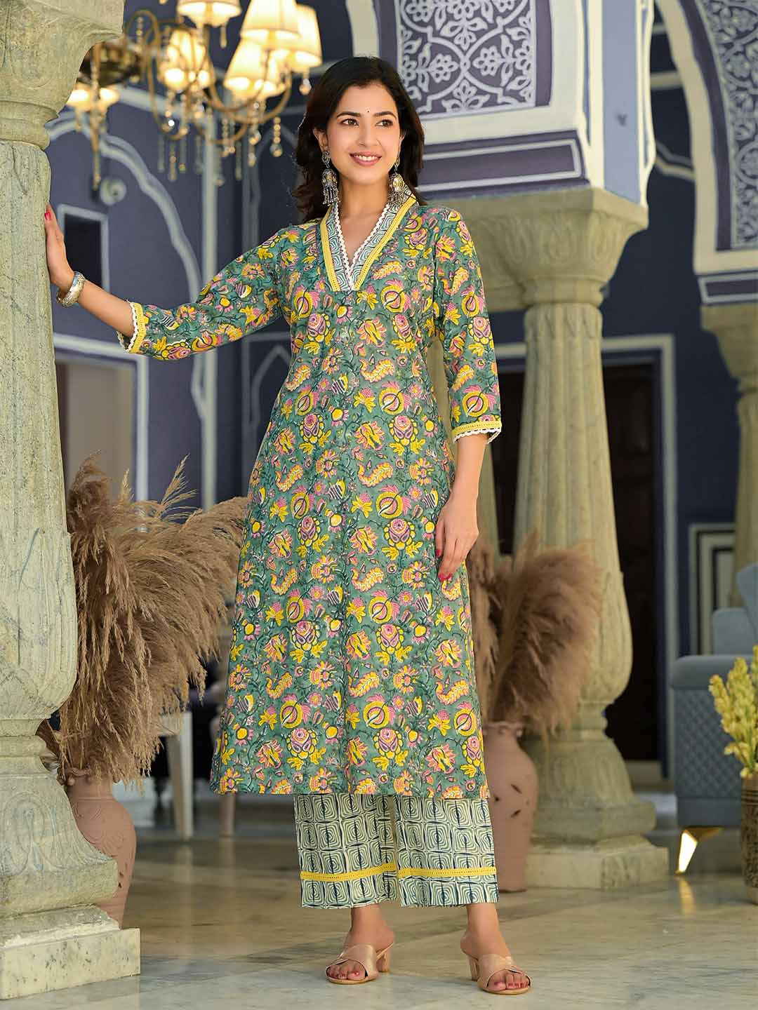 Evergreen Elegance Suit Set with Kota Dupatta