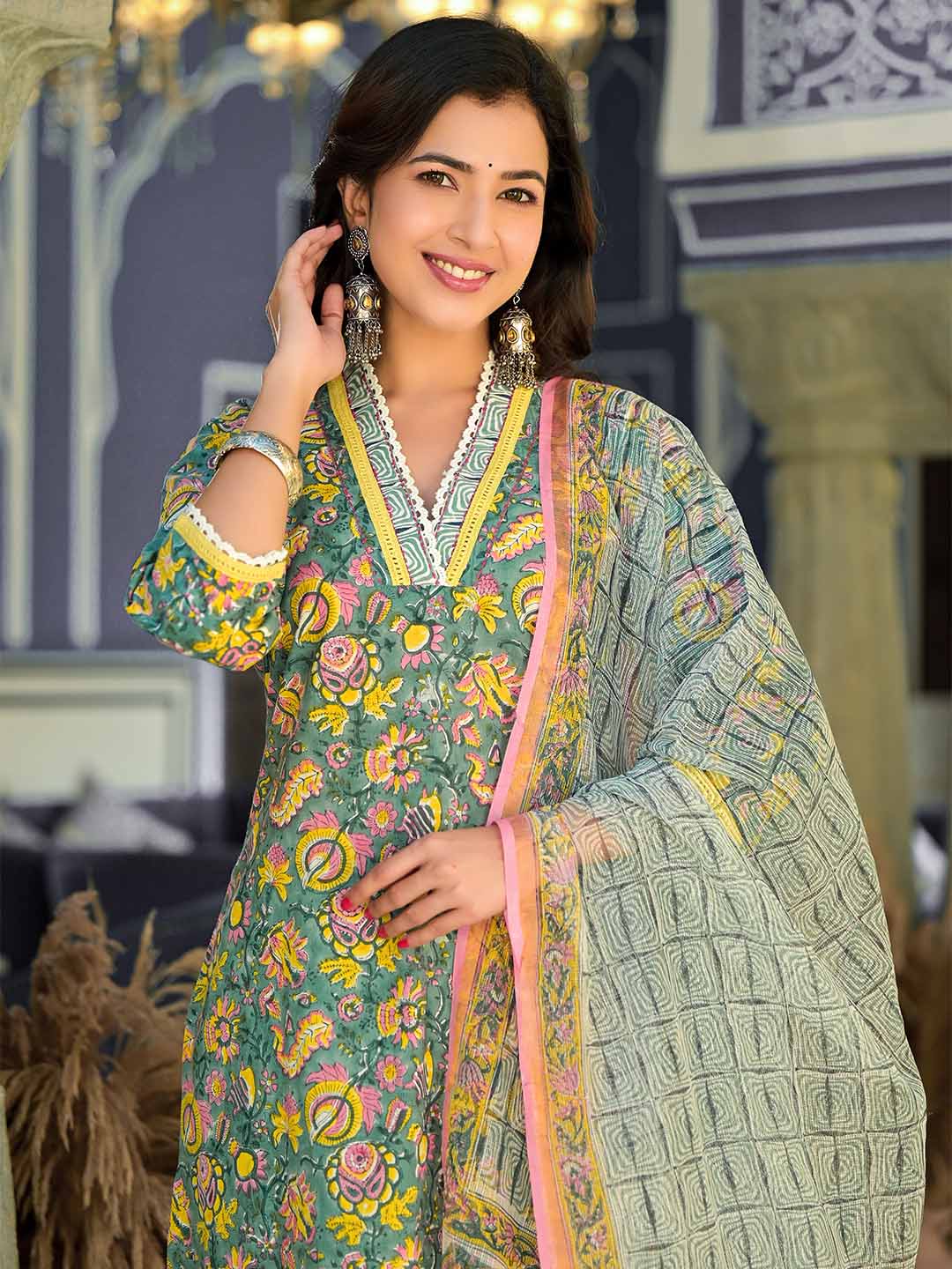 Evergreen Elegance Suit Set with Kota Dupatta