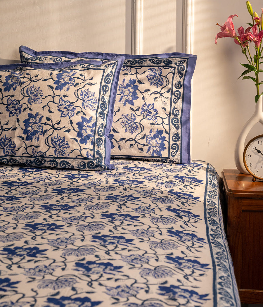 Iris Purple Bedsheet